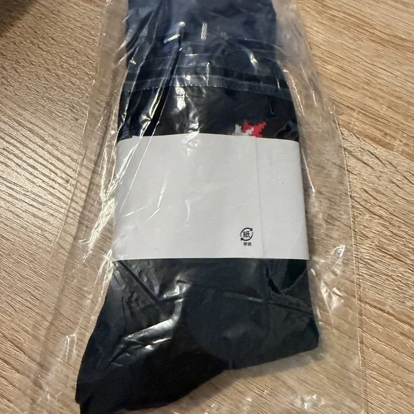 Men's Bape Large Logo Crew Socks - Black & White - Picture 4 of 4